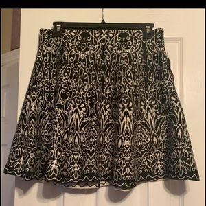 DRESSY SKIRT NWT